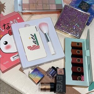 Makeup Hongkong lots